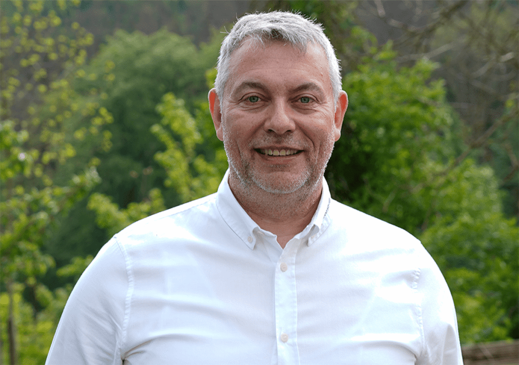 Sören Brüntgens, Vorstandsvorsitzender der PLANT-MY-TREE Stiftung